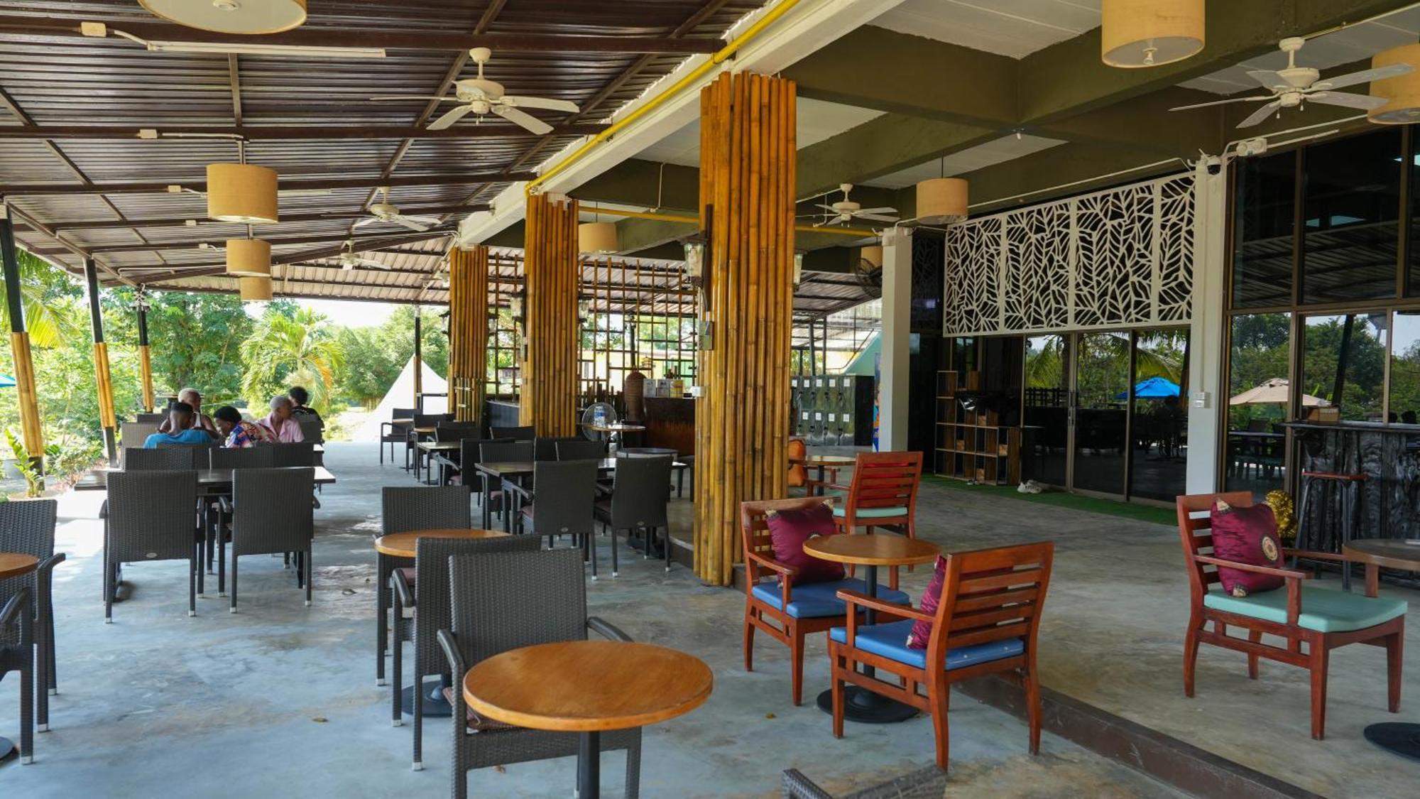 Green Gen Hotel, Mueang Phuket Ban Lo Ti Pa ภายนอก รูปภาพ